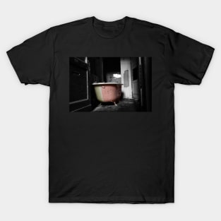 bathtub T-Shirt